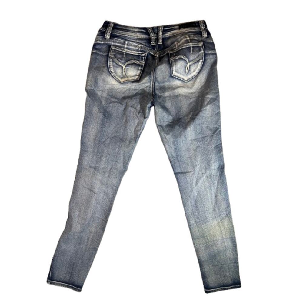 YMI WannaBettaButt mid-rise skinny stretch jeans medium wash 13